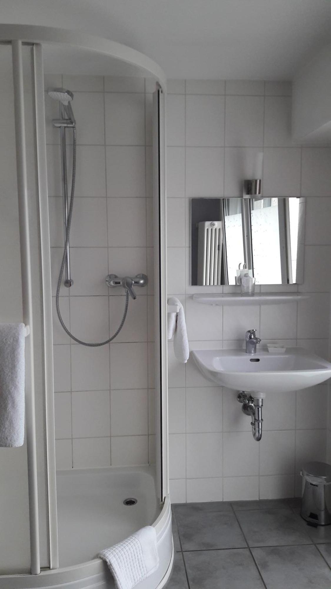Gasthof Schillereck Lorsch Ngoại thất bức ảnh